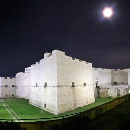 Bed & Breakfast Chiaro Di Luna